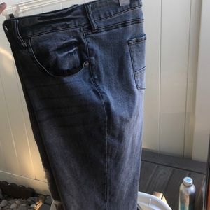 Celebrity pink denim size 22